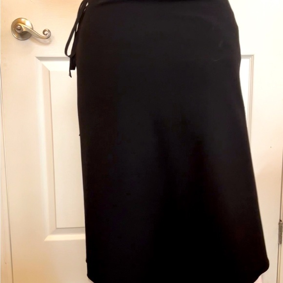 AllSizeFit Wrap Skirt Black/White with Ties You can Tie Any Waist Embroidery - Picture 16 of 16